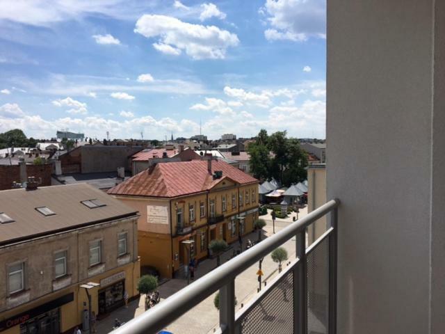 קילצה Family & Business Elegant Apartments Rynek Centrum Downtown - 2 Bedroom, Balcony, Parking מראה חיצוני תמונה