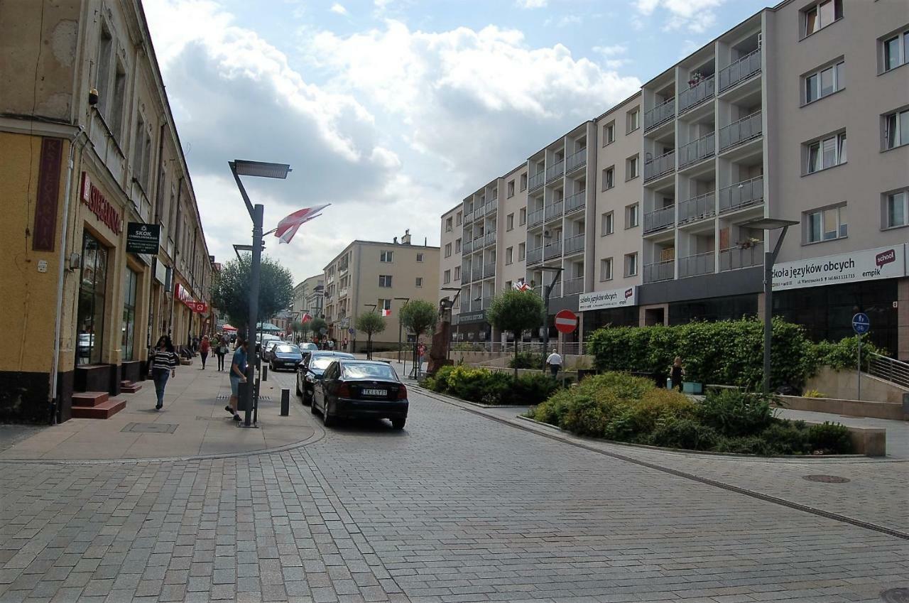 קילצה Family & Business Elegant Apartments Rynek Centrum Downtown - 2 Bedroom, Balcony, Parking מראה חיצוני תמונה